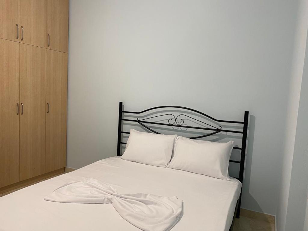 Sunmoon Apartments Sarande Exterior photo